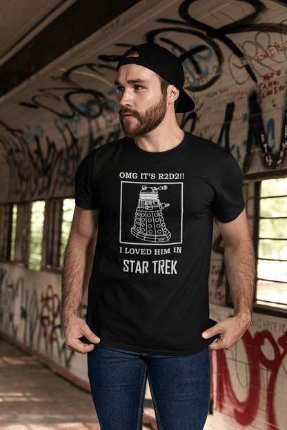 Brad, star trek, dr who, star wars fan wearing the confused meme tshirt in black cotton