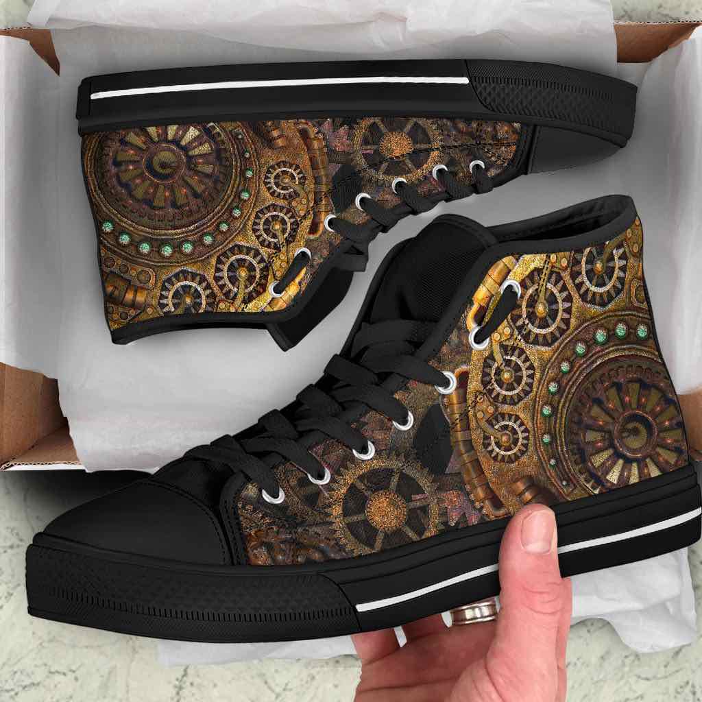 unboxing of the men's custom made steampunk sneakers
