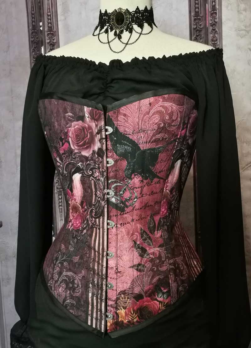 https://www.galleryserpentine.com/cdn/shop/products/gothic-memento-other-side.jpg?v=1632906068&width=1445