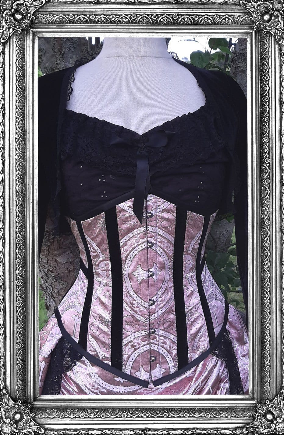 Soft Pink Renaissance Brocade Corset & Victorian Bustle Skirt Set – Gallery  Serpentine